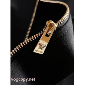 VERSACEブランド スニーカー 激安雑誌掲載アイテム  超HOT新品商品 国内即納セット