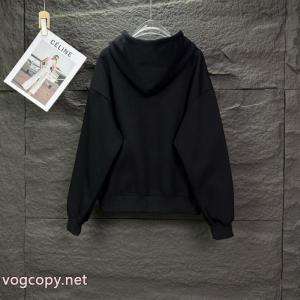 VERSACE人気の高い 日本未入荷 完売必至ブランド 偽物 激安パーカー