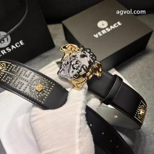 通販 ブランドヴェルサーチ人気爆発新品 通気性と吸汗性に優れ 個性的なデザイン    ベルト.