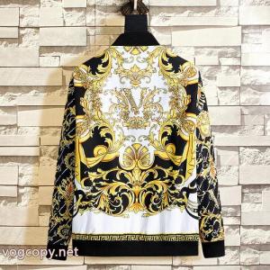 ブランド 激安最安値高品質 ファション性の高い 超レア ジャケットVERSACE