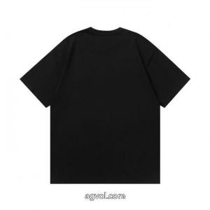 冬に最強アイテム ファッションアイテム 国内発送☆2026新作早い者勝ちVERSACE半袖Tシャツブランド コピー 専門店