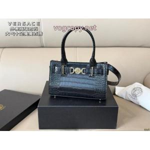 バッグブランド 品 コピーVERSACE返品可能送料込 超人気新作登場 新品保証