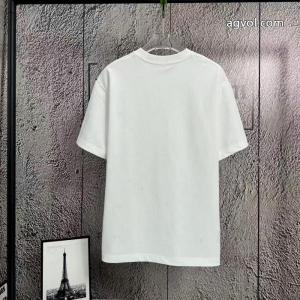 在庫品 サラサラの着心地 今年らしい着こなし半袖Tシャツスーパー コピー 販売VERSACE