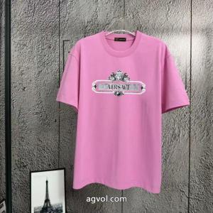 在庫品 サラサラの着心地 今年らしい着こなし半袖Tシャツスーパー コピー 販売VERSACE