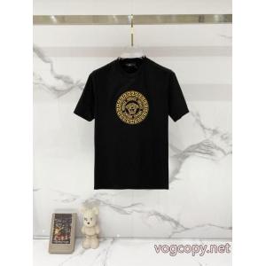 ブランド コピー 販売 店2026年モデル 夏に最強アイテム  超目玉半袖TシャツVERSACE