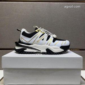 【新型タイプ入荷】  ファッションアイテム 着心地にブランド 品 激安 通販スニーカーVERSACE..