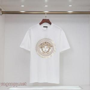 ブランド コピー半袖TシャツVERSACE流行アイテム 大人っぼい ピュアな印象に