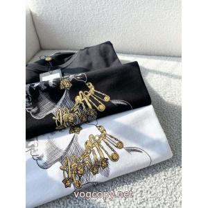 即完売 機能面抜群 夏季超人気アイテムVERSACEブランド コピー s 級半袖Tシャツ