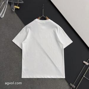 ヴェルサーチ半袖Tシャツ最低価格保証 人気な定番アイテム お買い得高品質スーパー コピー  