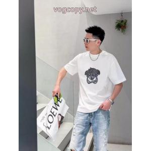 HOT セール 激安 完売必至!!  先取りヴェルサーチブランド コピー 安心半袖Tシャツ
