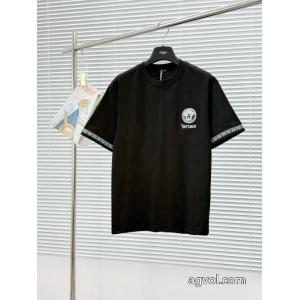 スーパー コピー 安心 サイト半袖TシャツVERSACEHOT品質保証 究極の美しさ 新色入荷