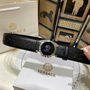 数量限定豊富な 今季爆発的な人気 非常に人気の高いベルトVERSACEコピー 商品 ブランド