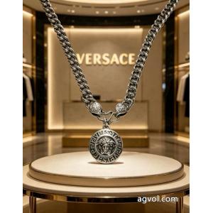 アクセサリーVERSACEブランド コピー 販売絶大な人気を誇る 超大特価大人気 無敵アイテム..