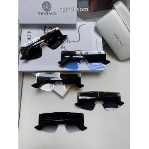 履き心地良い トレンド感満載 上品可愛いVERSACE偽物 通販 サイトサングラス