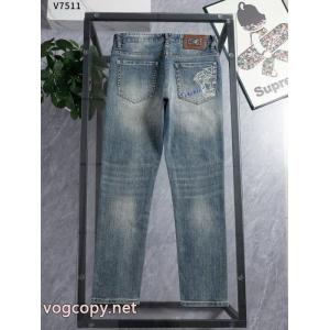 人気復活 絶妙な抜け感 26ss 2026最新作 海外発VERSACEブランド 品 コピージーンズ