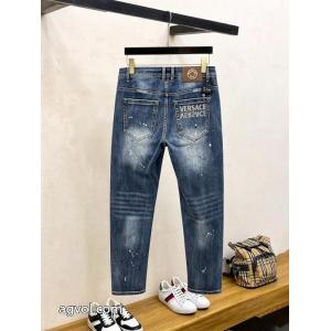 円高還元Sale 格安*出品*新品 2026人気商品スーパー コピー ブランドヴェルサーチジーンズ.