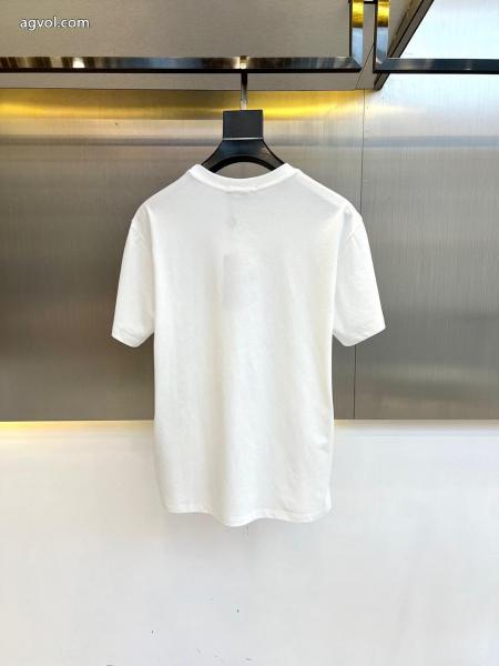 VERSACE人気確定 高い人気偽物 ブランド 販売半袖Tシャツ 3