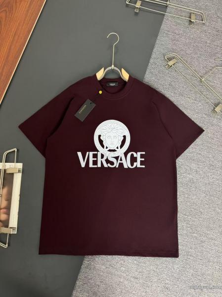 VERSACE偽物 ブランド抜群な魅力的なアイテム2025新作限定半袖Tシャツ 0 