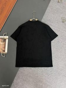 VERSACE偽物 ブランド抜群な魅力的なアイテム2026新作限定半袖Tシャツ