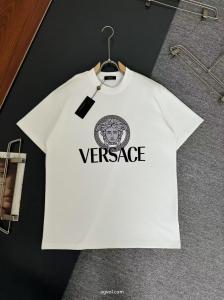 VERSACE偽物 ブランド抜群な魅力的なアイテム2026新作限定半袖Tシャツ