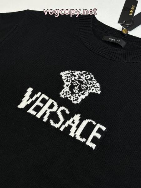 VERSACE通販 ブランド優しげな高級人気色 もらって嬉しい!安い 人気商品登場セーター 1