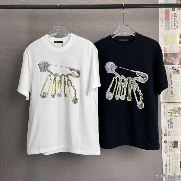 2026新品 キレイ価格セール 期間限定セールTシャツコピー ブランド 販売VERSACE 0
