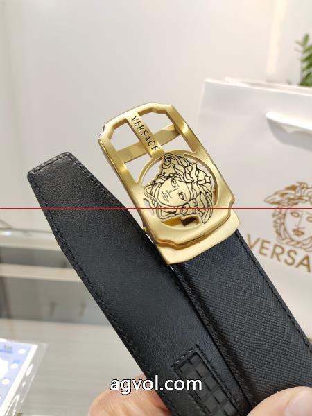 偽 ブランド 購入ベルトギフトに最高 大人気お得安い デザイン性に優れたVERSACE. 5