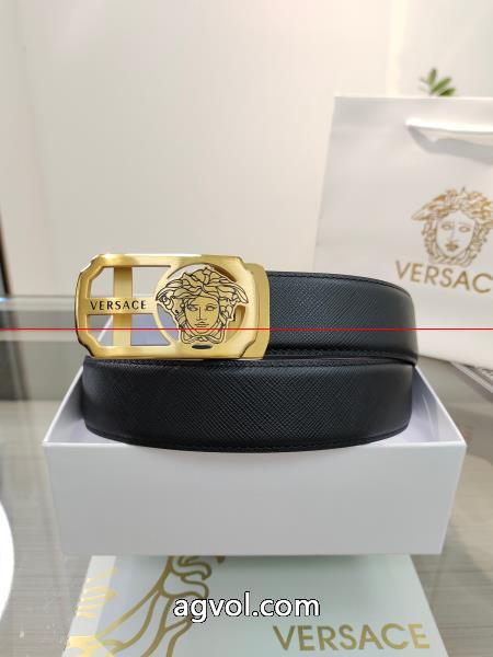偽 ブランド 購入ベルトギフトに最高 大人気お得安い デザイン性に優れたVERSACE. 1