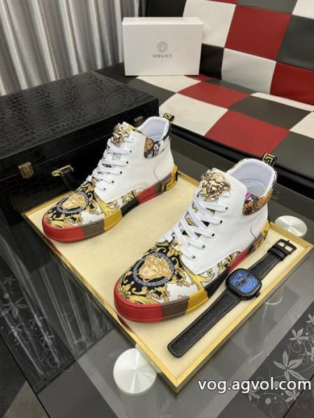 コピー 品 ブランドヴェルサーチ1番ちょうどいい 26-26AW 超HOT新品商品ブーツ.. 0 