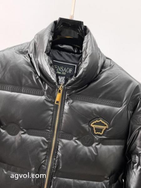 ブランド 偽物 激安 通販VERSACE ダウンジャケット新作限定早い者勝ち 難あり 人気 ランキング. 4