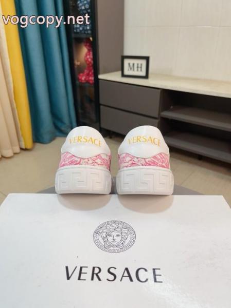 新シーズン  発売極限状態！ 2026年冬の王道ブランド！偽物 通販スニーカーVERSACE 5 
