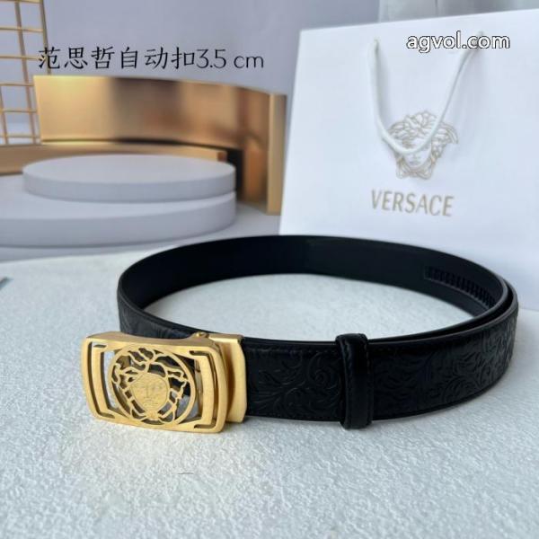 VERSACE大人っぽさ コスパ最高のプライス 根強い人気定番商品ベルトコピー ブランド 販売. 1
