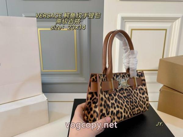 偽物 ブランド ショップバッグVERSACE韓国の人気 NEW素敵 VIP価格 4