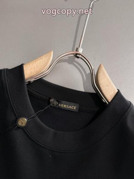 VERSACE2026年人気商品 販売記念価格 SALEアイテムスーパー コピー 安心半袖Tシャツ 2