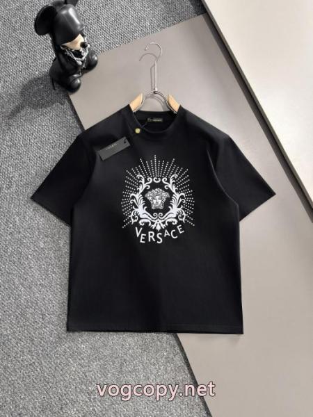 VERSACE2026年人気商品 販売記念価格 SALEアイテムスーパー コピー 安心半袖Tシャツ 3