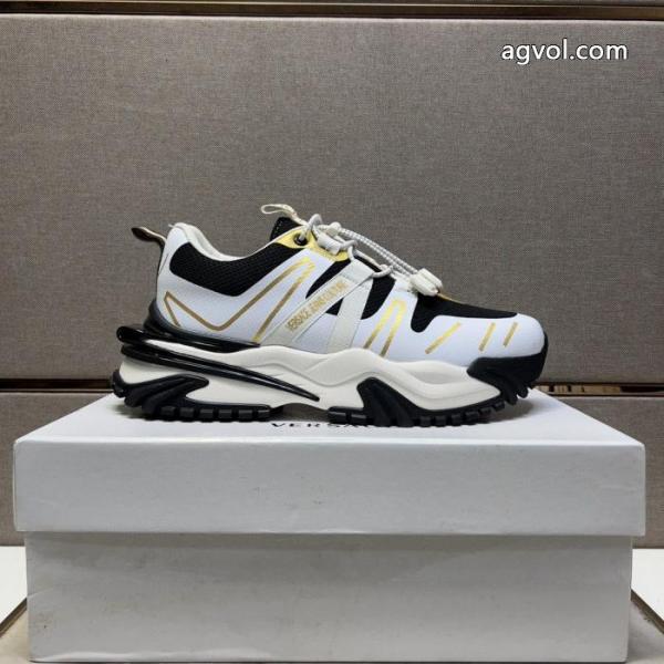 【新型タイプ入荷】 ファッションアイテム 着心地にブランド 品 激安 通販スニーカーVERSACE.. 2