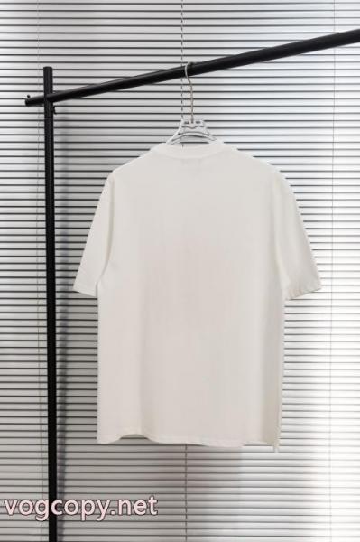 VERSACE即発送可能 目玉商品セール プレゼントにもピッタリスーパー コピー 安心 サイト半袖Tシャツ 2