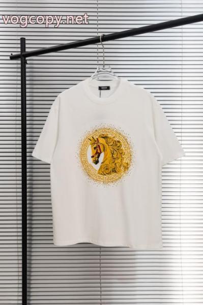 VERSACE即発送可能 目玉商品セール プレゼントにもピッタリスーパー コピー 安心 サイト半袖Tシャツ 1