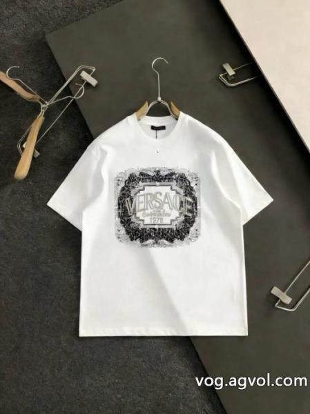 最新作防热性 大人気商品 今話題!ブランド フェイク VERSACE.. 0