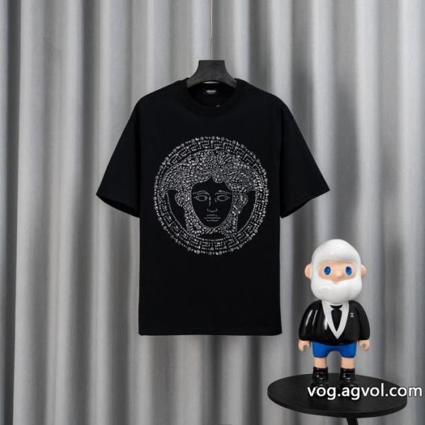 ブランド コピー 通販人気の商品 流行の最前線 防热性抜群なデザイン半袖TシャツVERSACE 0