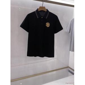 ブランド コピーファッショニスタ愛用 春夏物先行発売  2026夏に意外と人気な新作VERSACEシャツ..