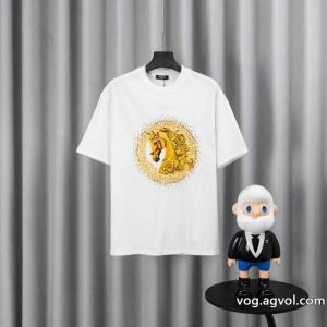 半袖Tシャツヴェルサーチ2026年最新人気 品質保証定番人気 最新人気　話題沸騰中スーパー コピー ブランド 通販