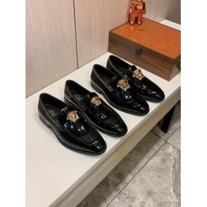 限定生産品 優れた品質 HOTお得ビジネスシューズヴェルサーチブランド フェイク..
