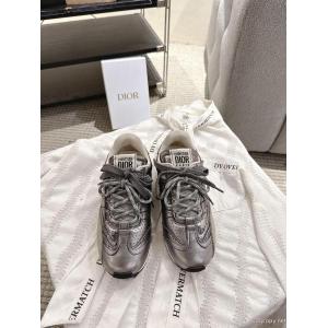 Diorブランド コピー 販売 店スニーカーNEW!! 大人気 完売間近 海外人気アイテム..