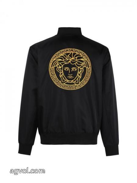 VERSACEセールで破格 お手頃価格で人気商品 一味違うデザイン通販 ブランドジャケット 2