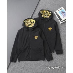 人気急上昇中 お買い得豊富な 独創的なデザインジャケット偽 ブランドVERSACE
