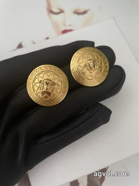最新作期間限定セール セールで早い者勝ち 激レアアイテムアクセサリー偽物 ブランド ショップVERSACE. 4