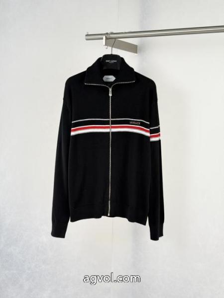 コート注目の一品 セールお早めに 今流行スーパー コピー VERSACE 2