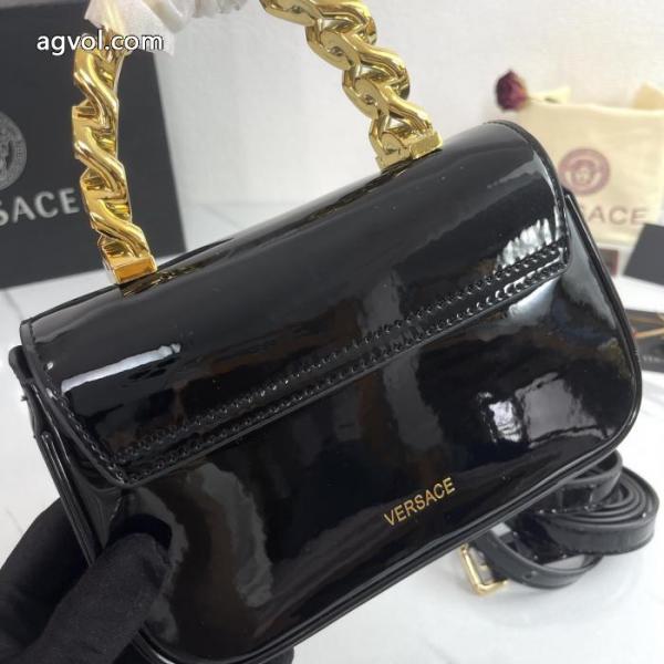 26SS関税込み 大人気最新作 スマートな大人の印象にスーパー コピー 品バッグVERSACE. 6