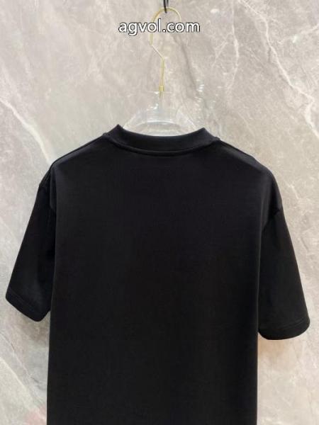 Tシャツ一番素敵 希少なアイテム 赤字超特価限定セールコピー 商品 販売ヴェルサーチ. 3
